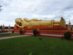 Wat That Luang (6)