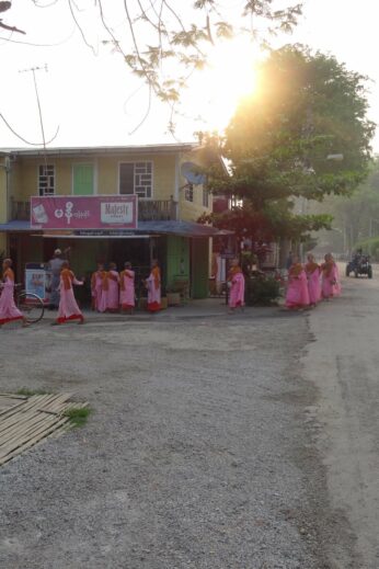 Burmese Village - InsideBurma Tours
