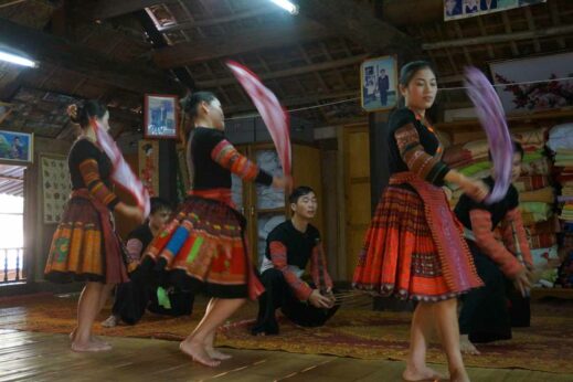 Traditional dance performance at a homestay in Mai Chau