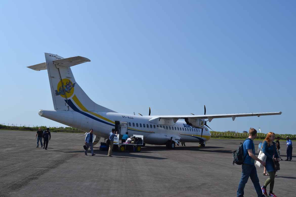 The plane to Thandwe