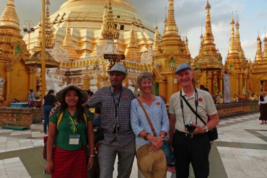Take a group tour in Burma (Myanmar)