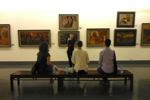 Bill Nguyen leading an art tour