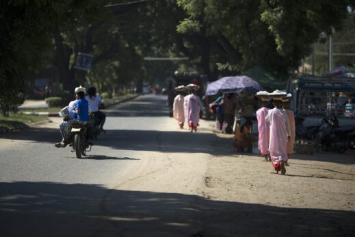 Shwezigon market Baga, Photos of Burma